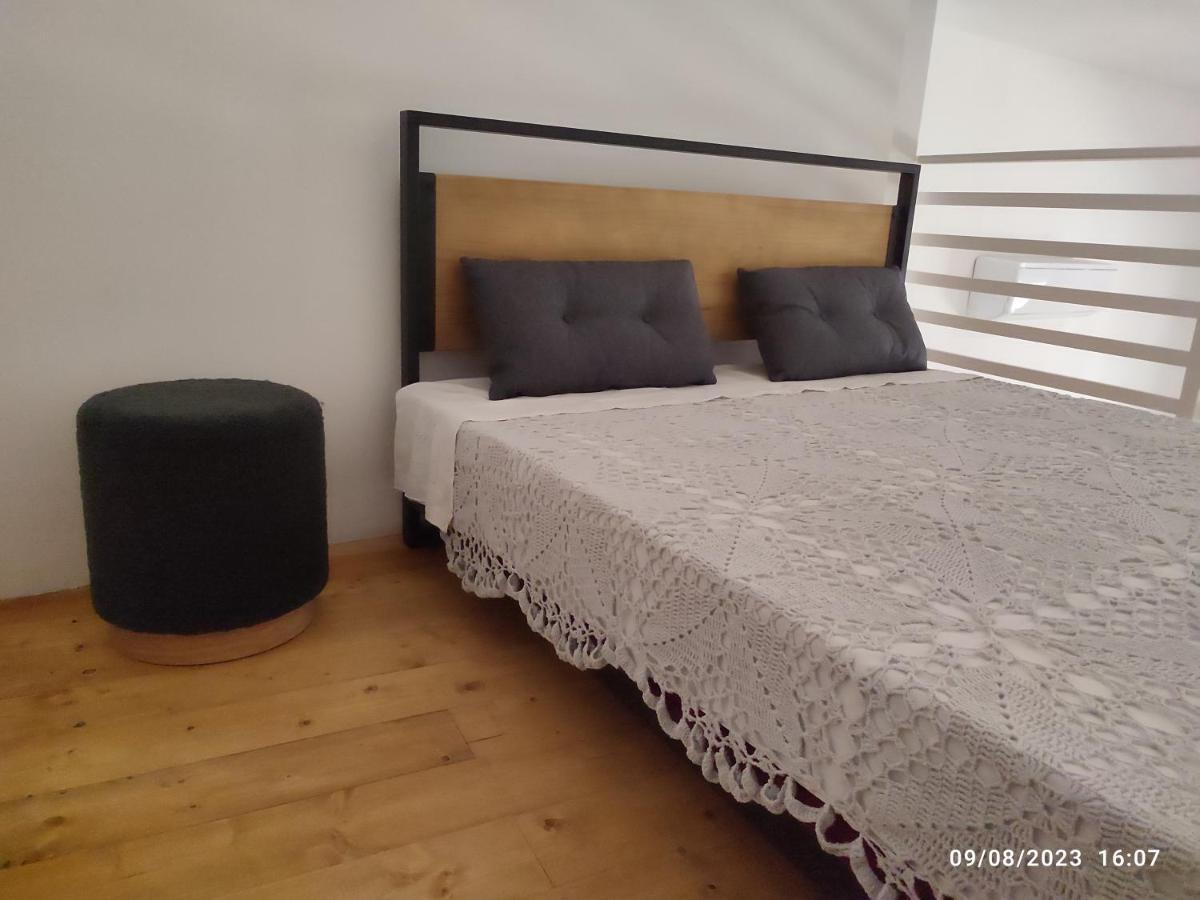 Chiara Tinyhouse *